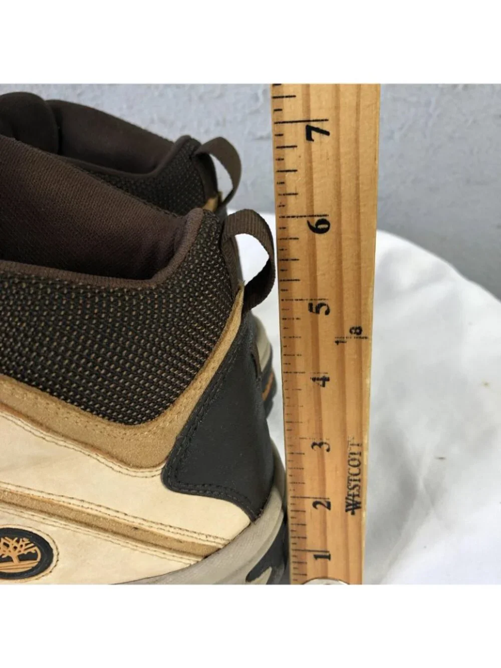 Timberland Boots Mens 11 Beige Nubuck Waterproof Hiking Outdoor Trail 14176